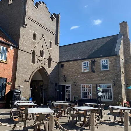 Sand Dollar, The Bay, 2 Bedrooms With Ensuites, Parking For 2 Cars, 2 Small Dogs Welcome *